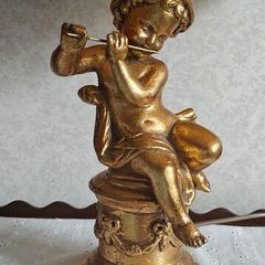 antique Cherub lamp
