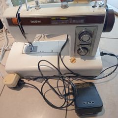 Vintage Brother Electric Sewing Machine XL 3001