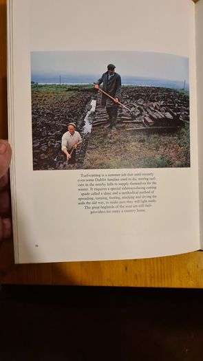 The Country Life Picture Book Of Ireland. Beautiful Large Volume Hardback In Very Good Condition. 32.
