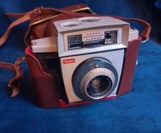 Vintage Kodak Autosnap 35mm Film Camera Complete with Original Case