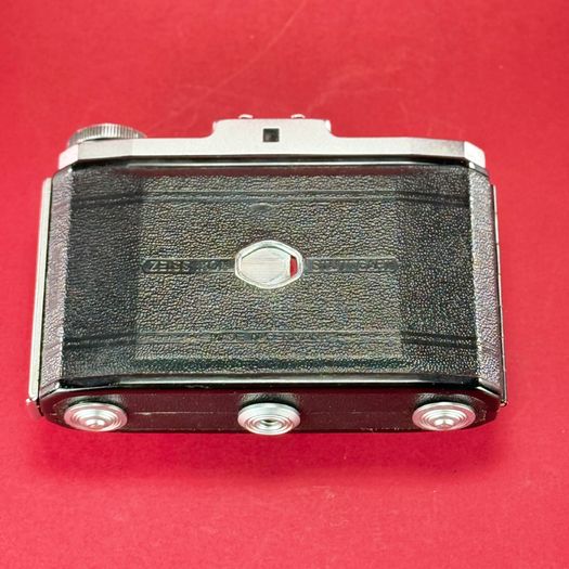Zeiss Icon