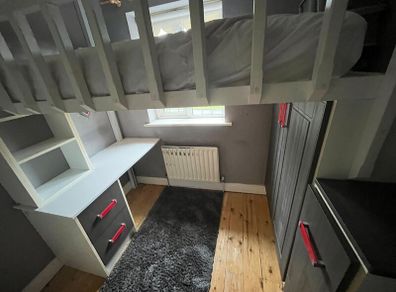 loft bed