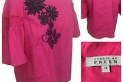 Studio preen pink &amp; Navy embroidered short bell sleeve blouse size 12 includes postage