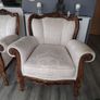 Beautiful 3 piece vintage suite Image 9