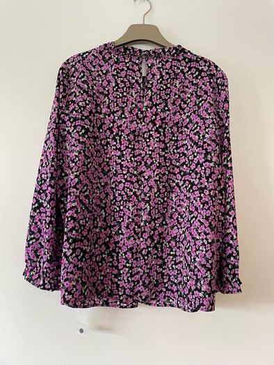 Dunnes floral print top size 18 New with tags