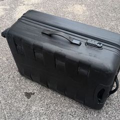 Large Suitcase. Hard shell