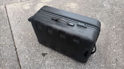 Large Suitcase. Hard shell