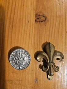 British World War 11 King's Badge For Loyal Service. Plus  A British Military Manchester Regiment Badge. Both In Good Condition See Photos For Same.
