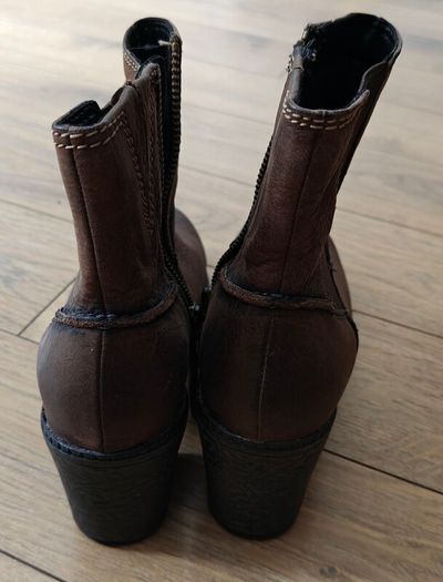Women's  Brown Clark Ankle Boots - Size 4