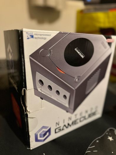 Nintendo GameCube console and games Mario