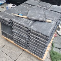 Flat roof tiles