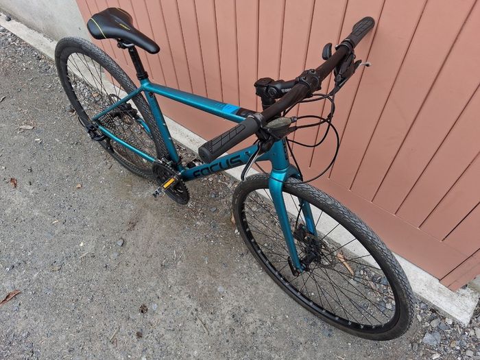 Focus Hybrid Bike