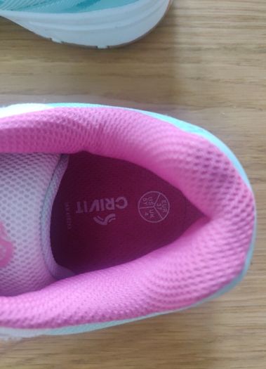 kids trainers