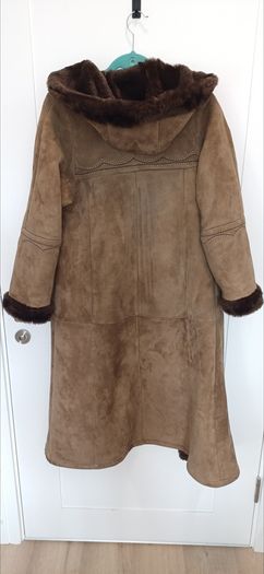 1970's Full Length Shearling Coat S/M