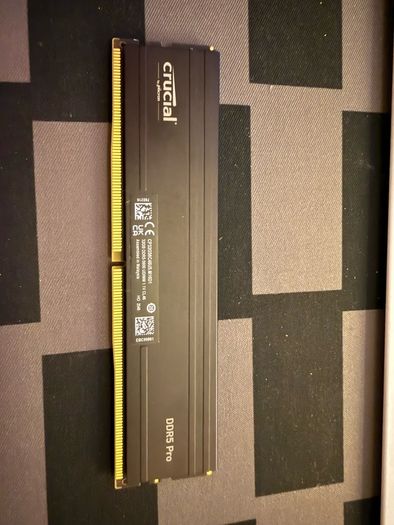 32GB DDR5 Ram Crucial Pro