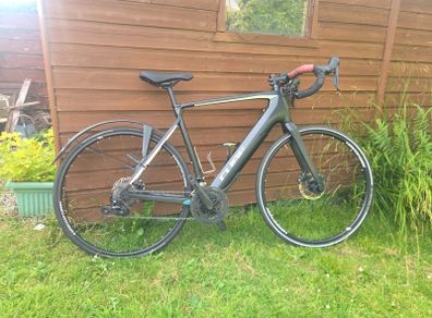 Cube Agree Race C62