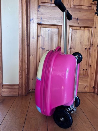 Flyte Scooter Travel Suitcase