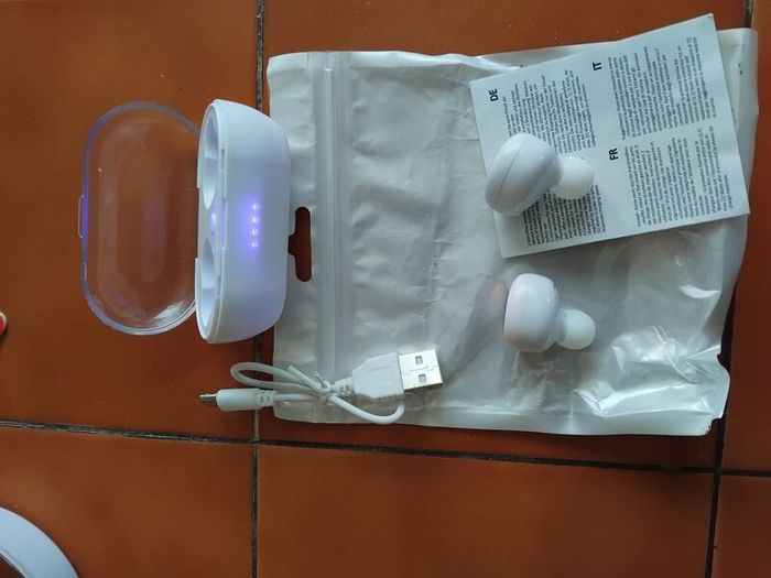 new bluetooth earphones