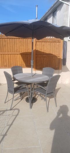 Outdoor table