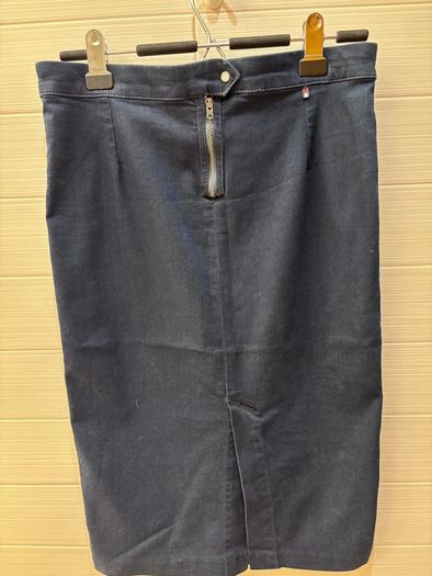 Tommy Hilfiger skirt