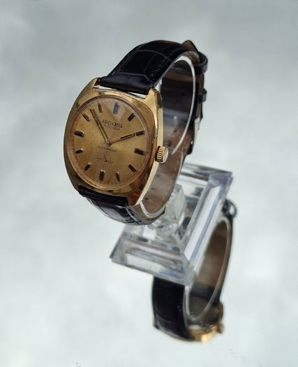 Vintage Watch SWISS Made Working Good Condition