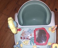 Mamas & Papas snug floor seat with activity tray