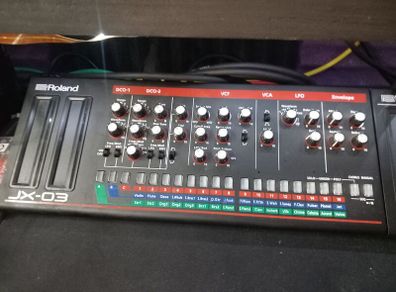 Roland JX-03