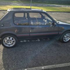 Peugeot 205 1.6 GTI 1990