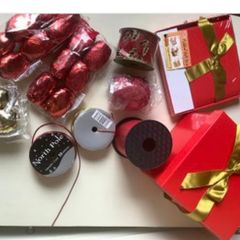 Christmas Craft Items & Gift Boxes