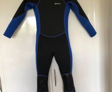 Boys wetsuit