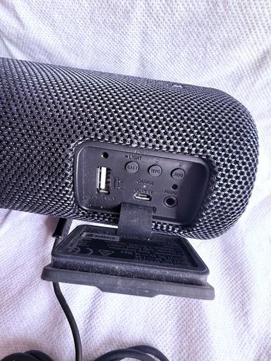 Sony SRS-XB31 Portable Wireless Bluetooth  Speaker