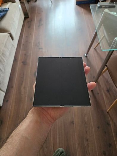 Samsung Galaxy Z Fold 6