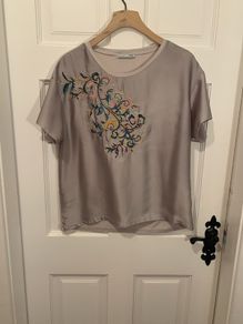 top zara oriental embroidery front size small