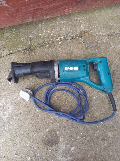 Makita Reciprocating Saw