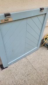 gate