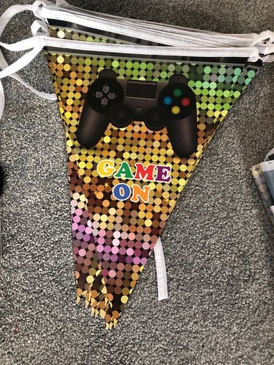 Gaming party decorations