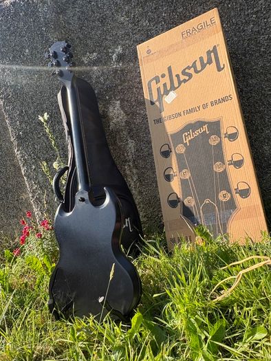 Gibson SG Raven Limited Edition 2021 Satin Ebony