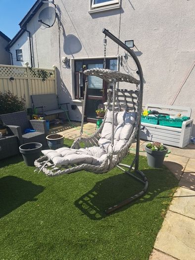 Garden egg chair