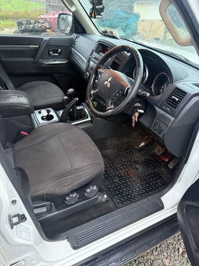 Mitsubishi Pajero new DOE 10/27