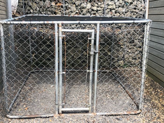 Large Heavy Duty Dog Pen