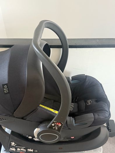 Egg New born car seat