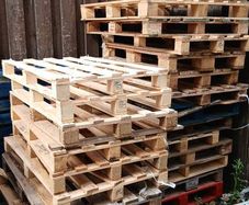 pallets, standard and euro.