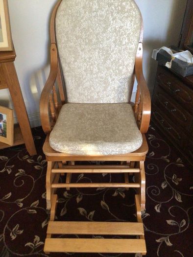 Rocking chair