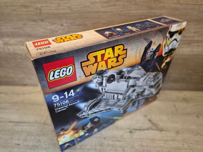Lego 75106 Imperial Assault Carrier