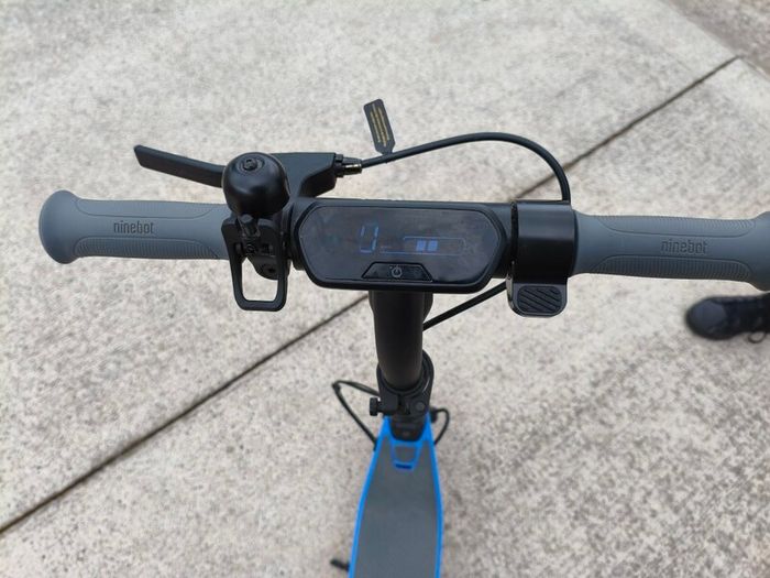 Electric scooter