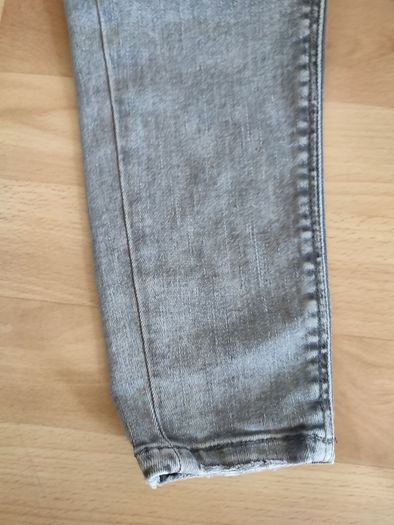 jeans - never worn