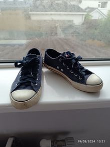 LEVI'S navy womens shoes - size IE 3 / EU 36