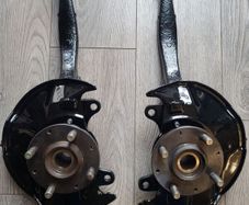 Honda Civic CR-X Delsol Civic Ferio EG1 EG3 EG4 Knuckles With Hubs