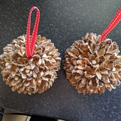 christmas beech baubles