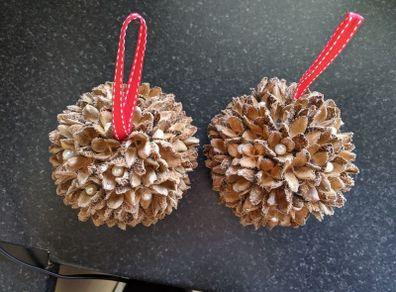christmas beech baubles